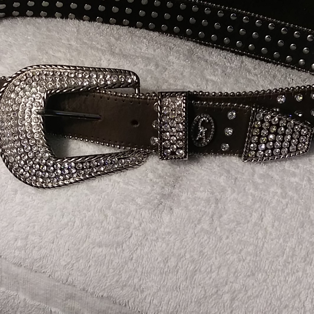 CHRISTINE ALEXANDER BROWN/ RHINESTONE BELT- Size M